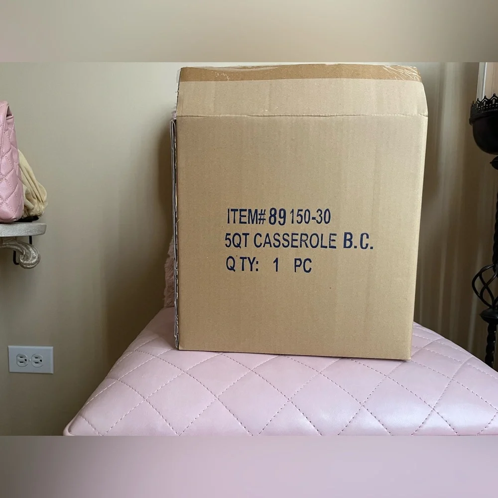 Mackenzie-Childs NWT Retired Buttercup 5 QT Casserole 💕 - Picture 6 of 7